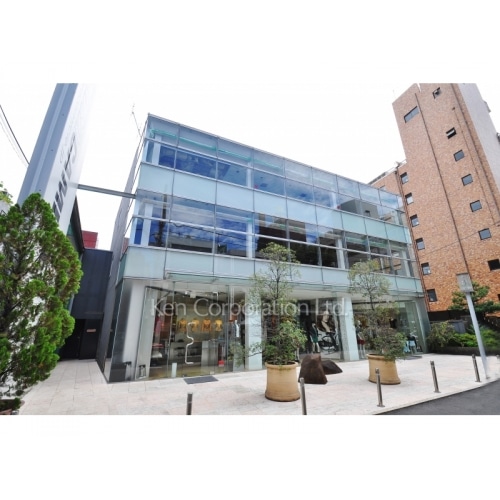 南青山三丁目ビル