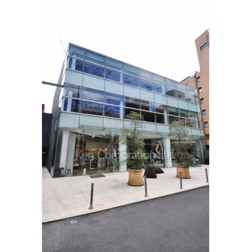 南青山三丁目ビル