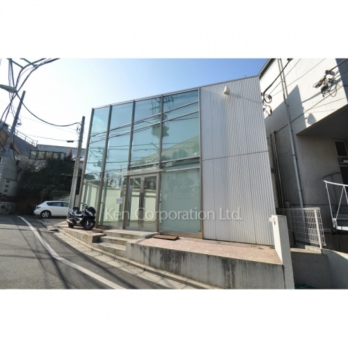 Ｊ・アムール表参道