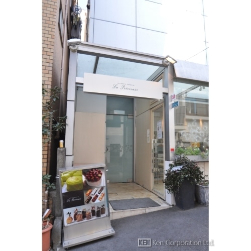 ペシェ・ミニョン麻布ビル