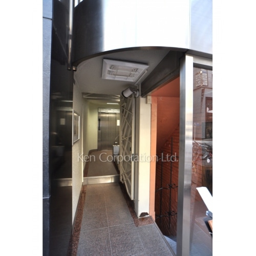 塚本不動産ビル