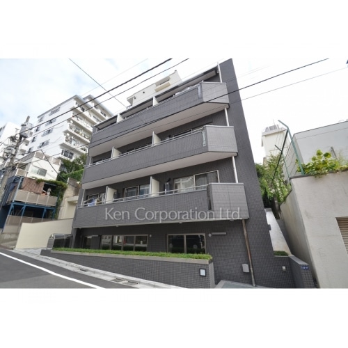 クイーンズ代々木