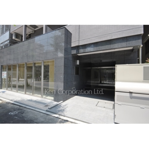 横浜コーヨー八番館