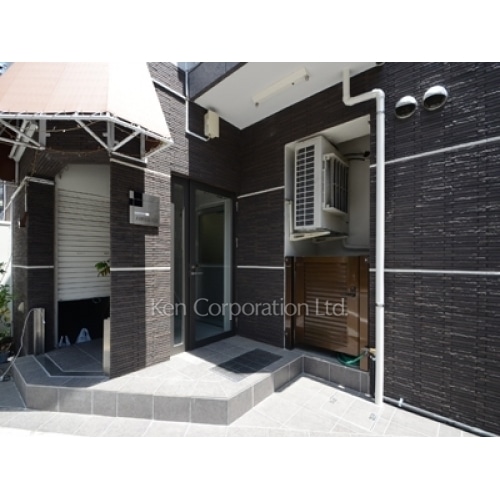 Ｌａ　Ｋａｇｕｒａｚａｋａ