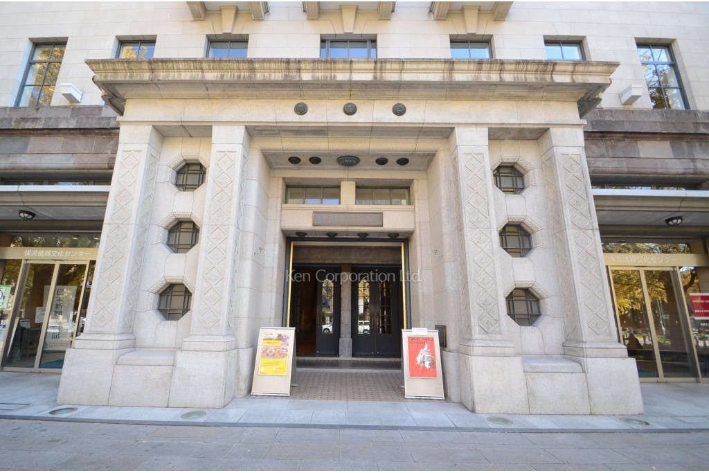 横浜情報文化センター