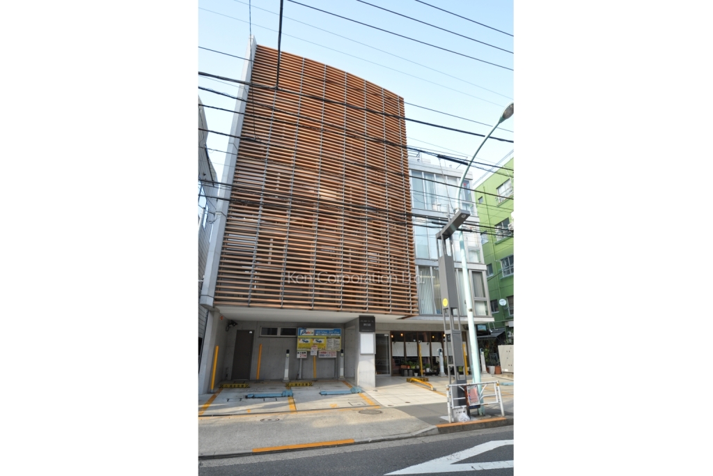 パストラーレ神宮前