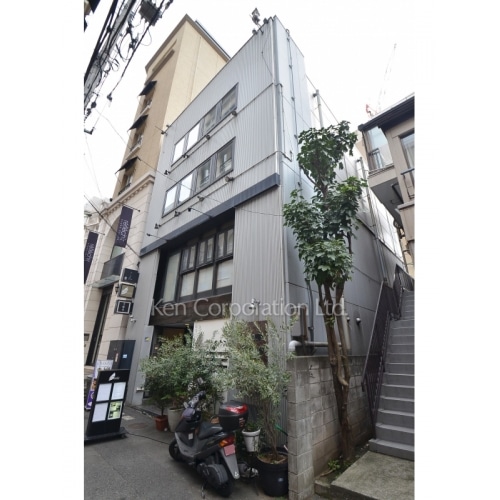 ＮＩＳＨＩＡＺＡＢＵ４４１６