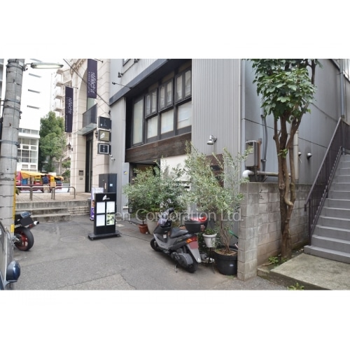 ＮＩＳＨＩＡＺＡＢＵ４４１６