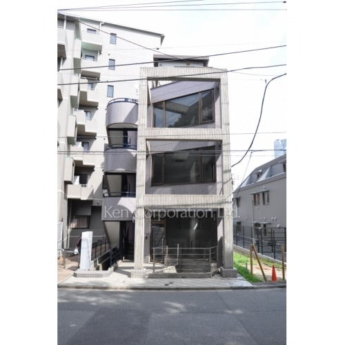 タキダビル西麻布