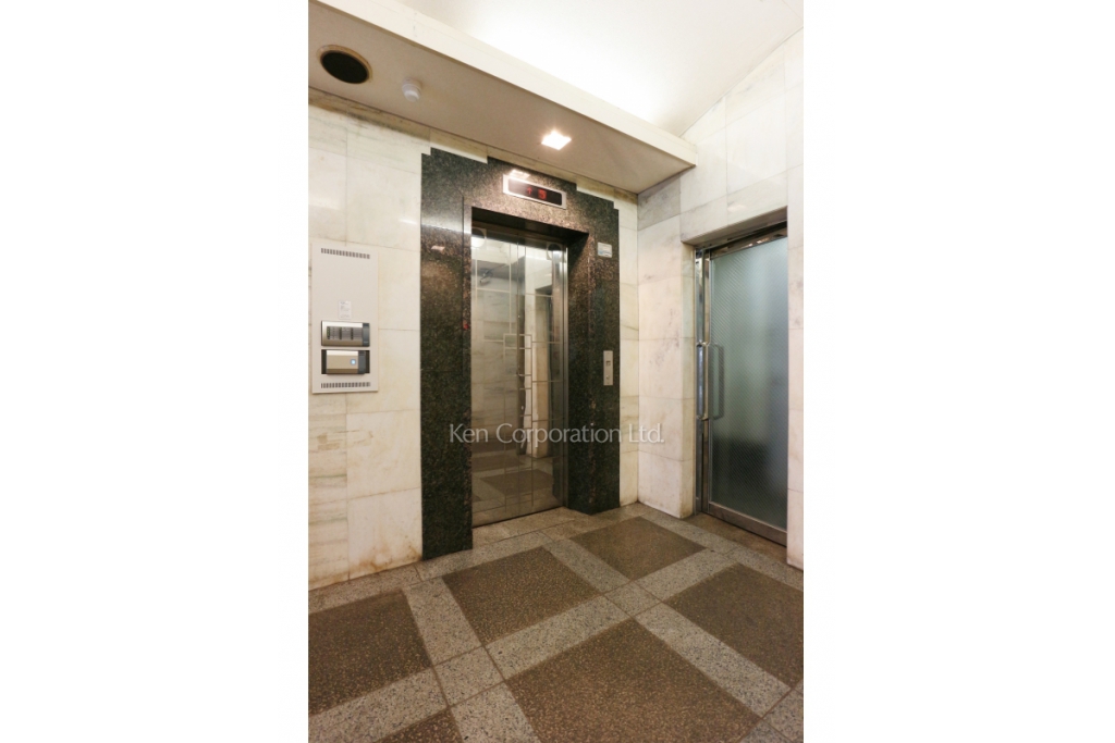 新横浜2丁目一棟収益ビル