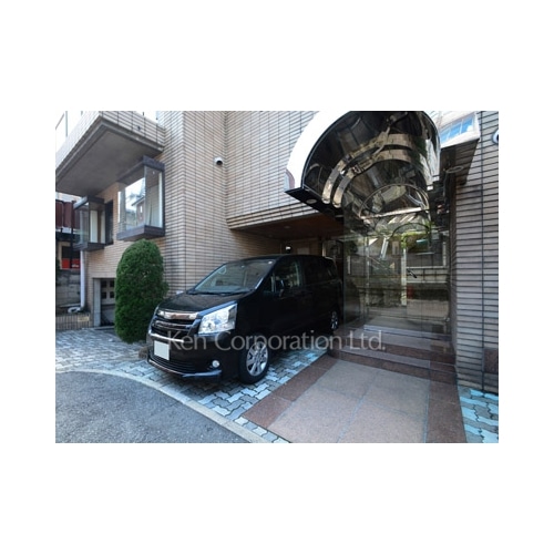 若山ハウス狸穴