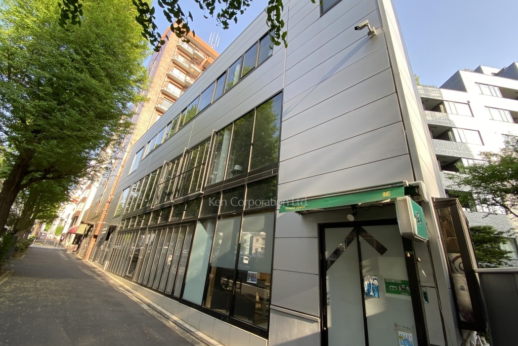 クリスタルスクエア南青山