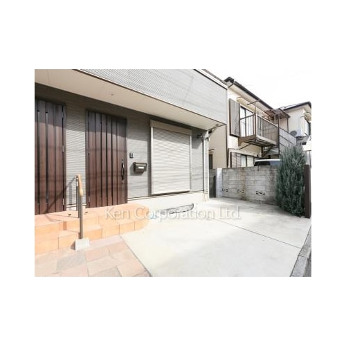 リバーサイドテラス  EAST