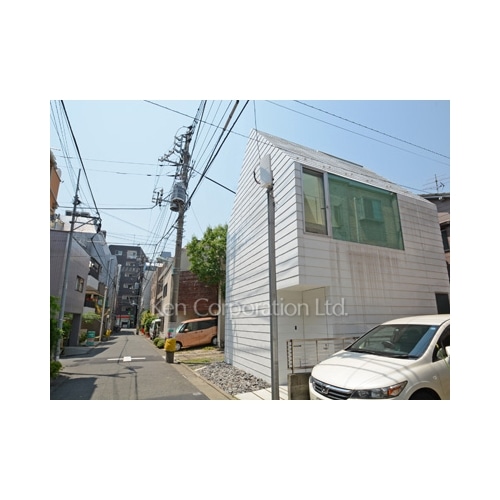 ＳＫＹ　ＦＬＡＴ