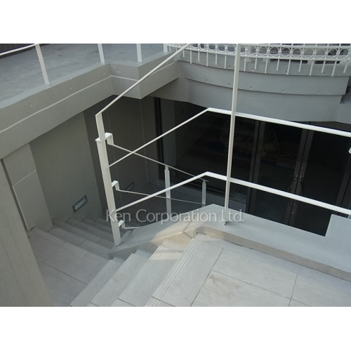 コート・ウェスト