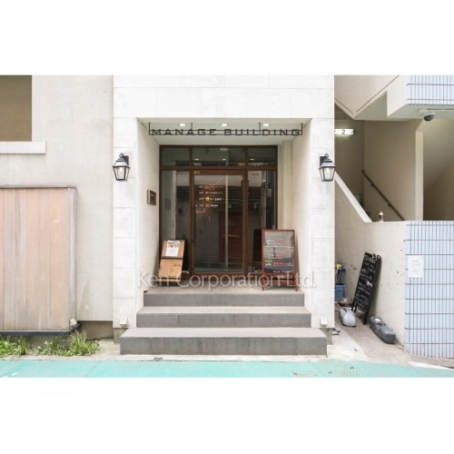 マネージュ表参道