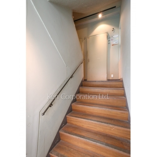 マネージュ表参道