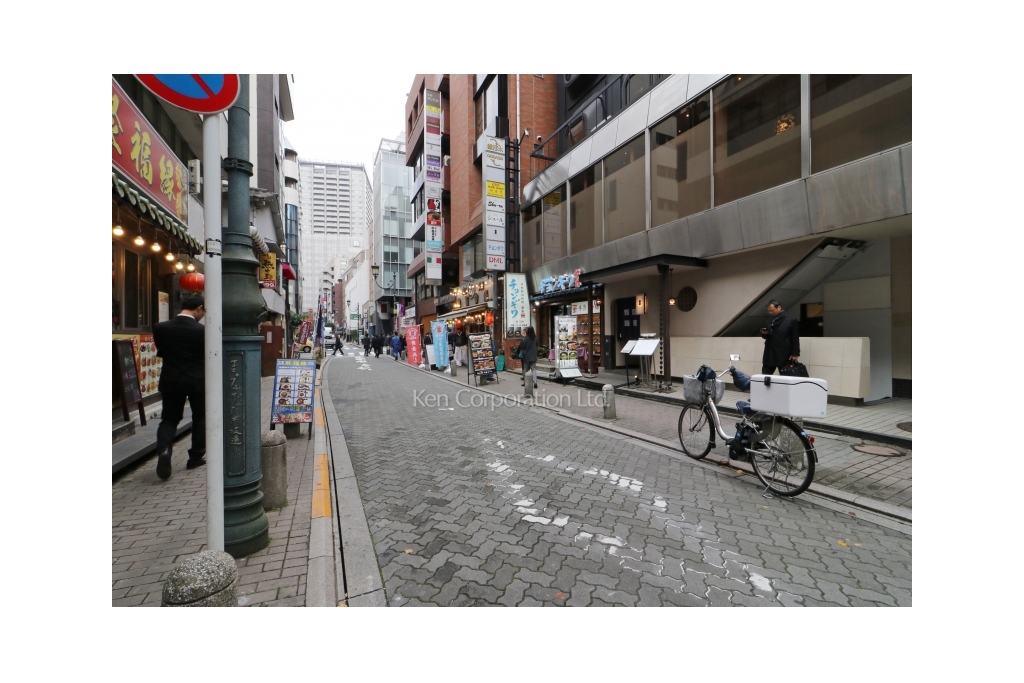 西山興業ソシアルビル