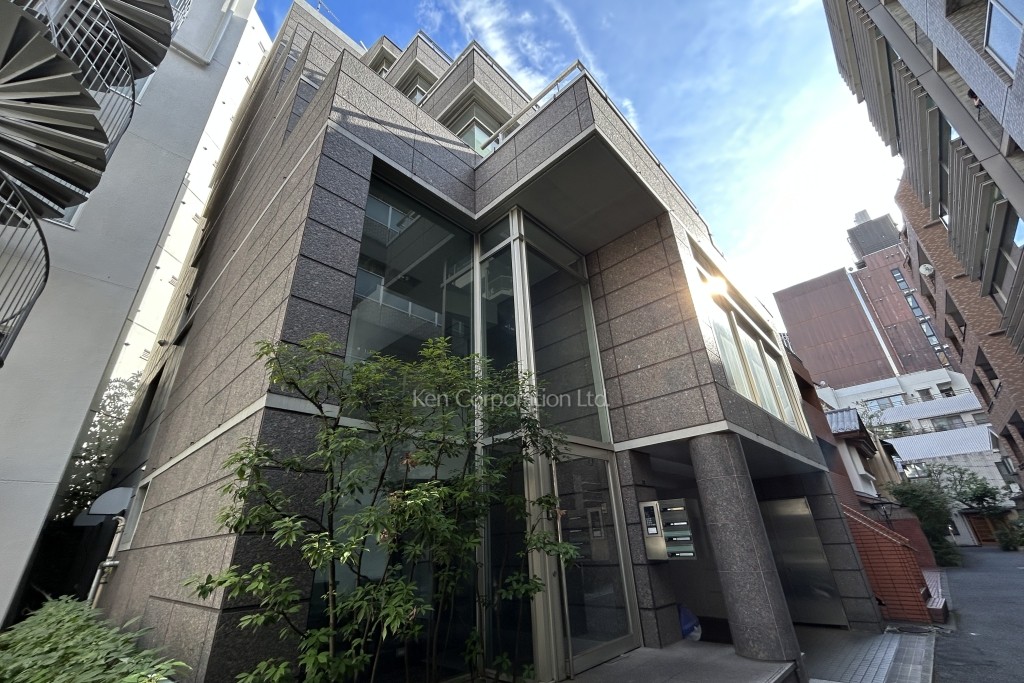 泉館花鳥風月ビル