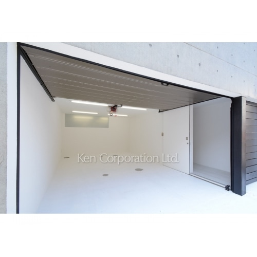 ＬＩＧＨＴ　ＨＯＵＳＥ　南平台