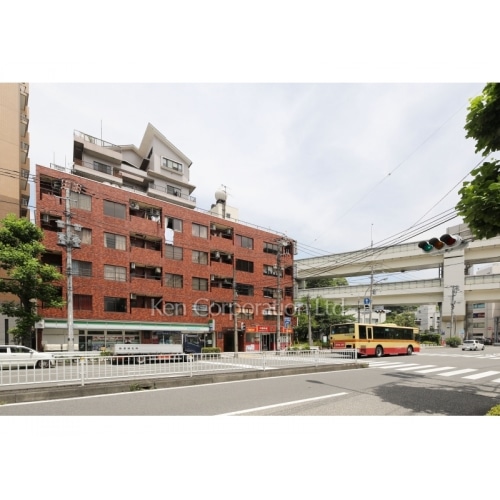 ストークビル横浜