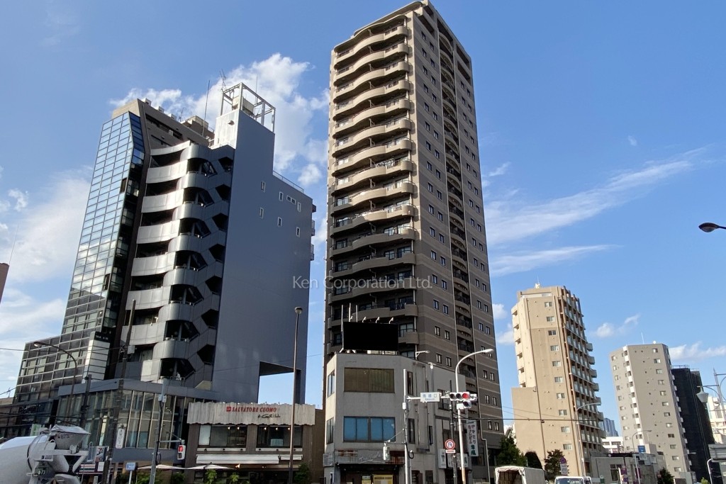 センテニアルタワー