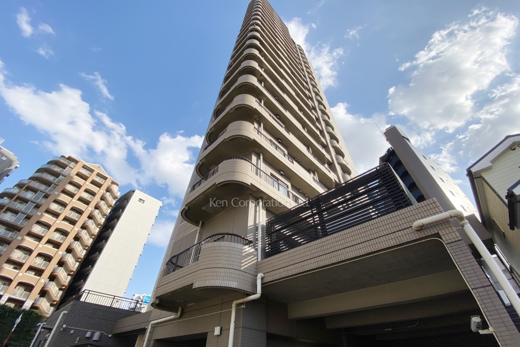 センテニアルタワー