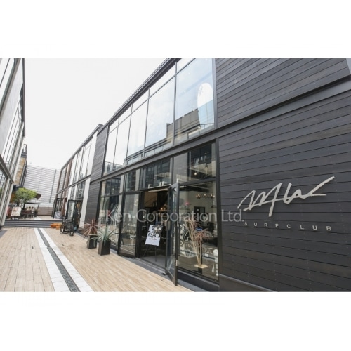 ＳＩＸ　ＨＡＲＡＪＵＫＵ　ＴＥＲＲＡＣＥ