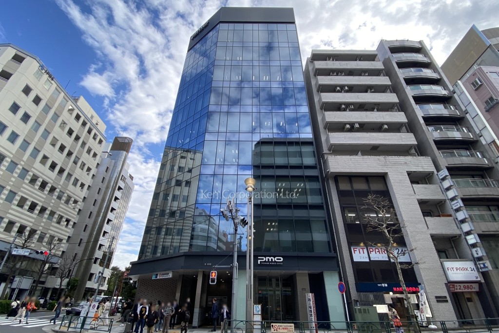 PMO新宿御苑前