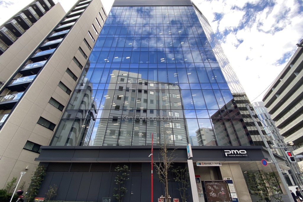 PMO新宿御苑前