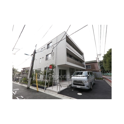 ノワール・エ・ブラン高井戸