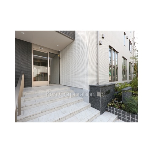 ノワール・エ・ブラン高井戸