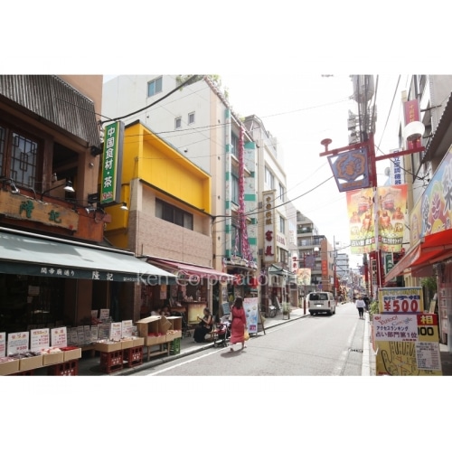 山下町１３６店舗