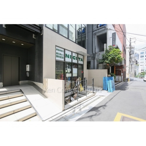 リードシー六本木