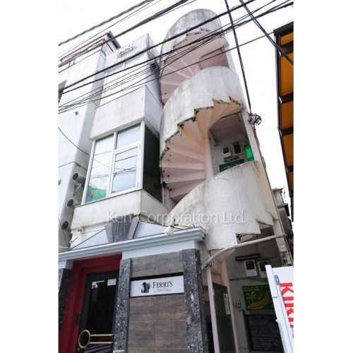 ジュメイラビル