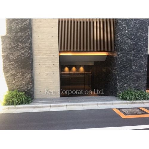 ピアース銀座8丁目