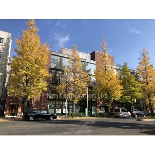 HAPPO-EN URBAN SQUARE