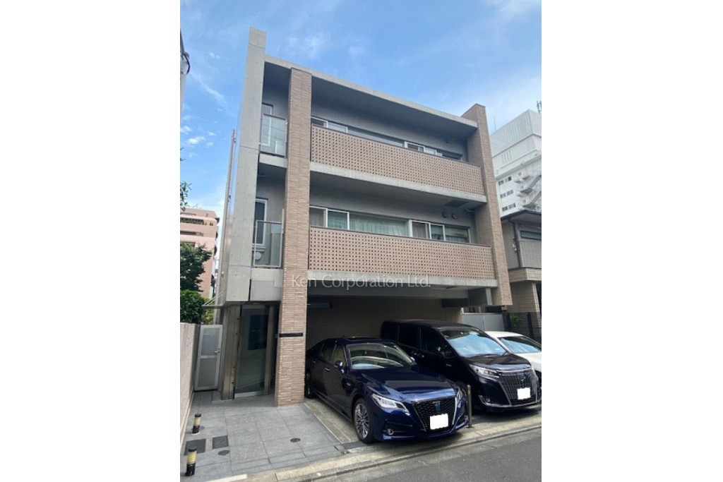 レジーナ南青山