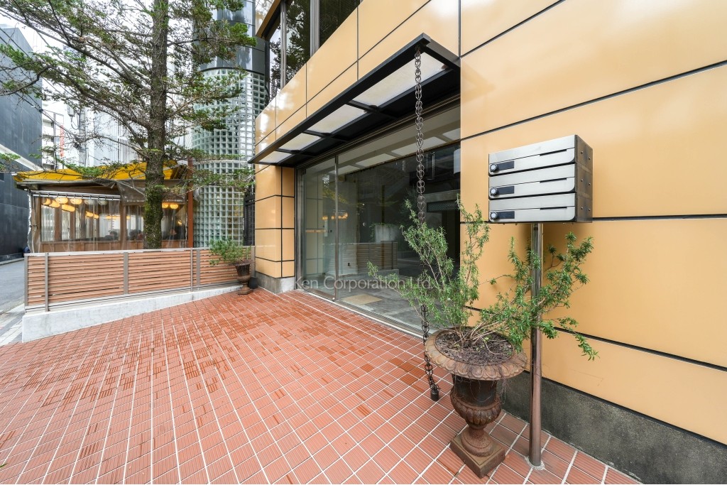 レインボービル