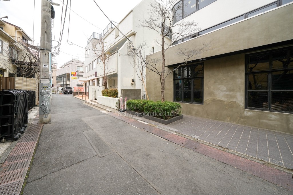 レインボービル