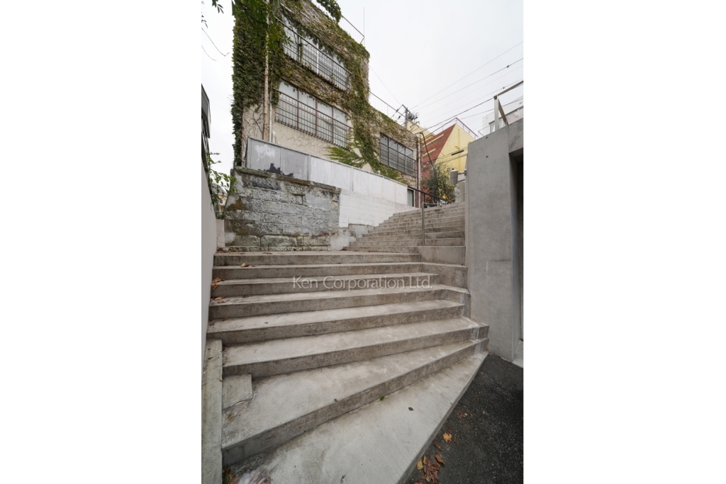 神宮前テラスサイドビル