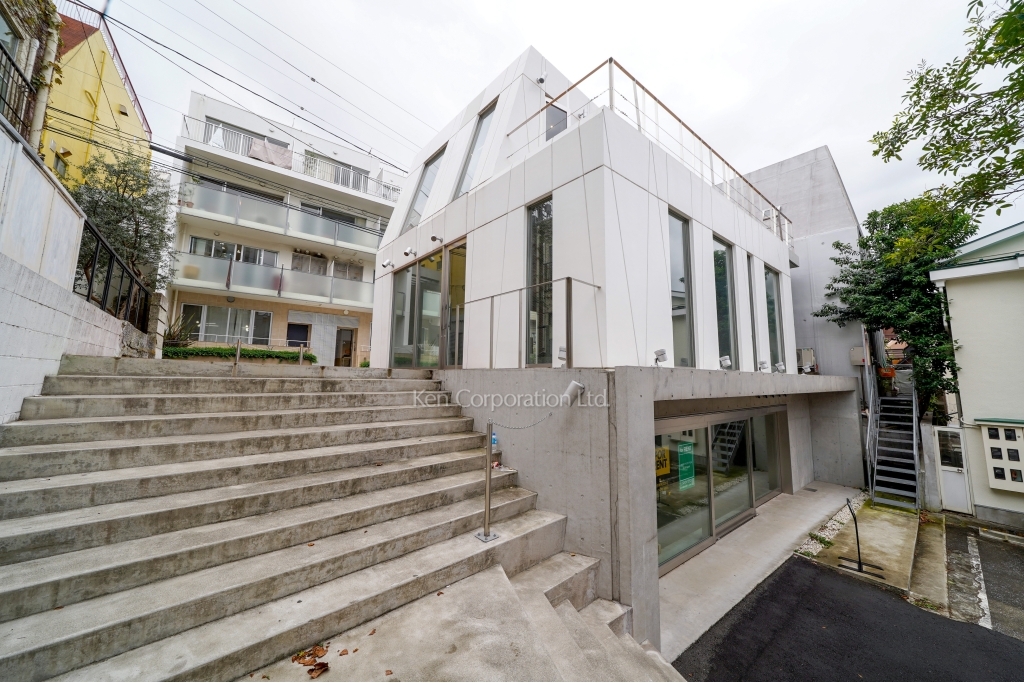 神宮前テラスサイドビル