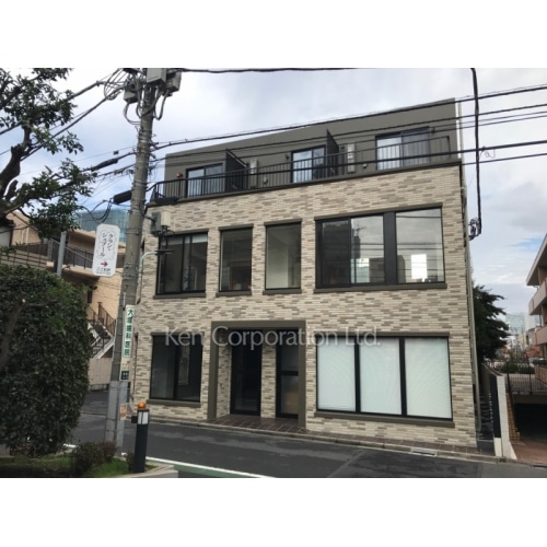 est Largo OMOTESANDO