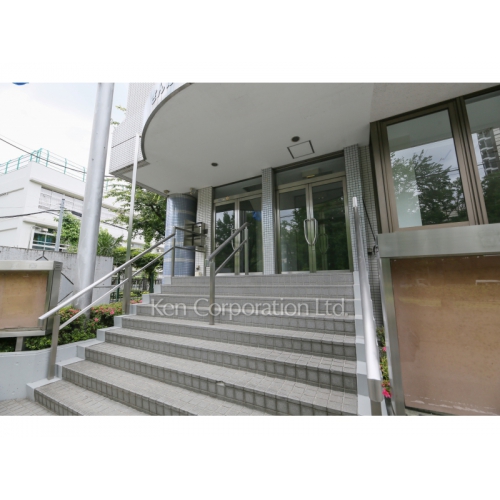 初台パークサイドビル