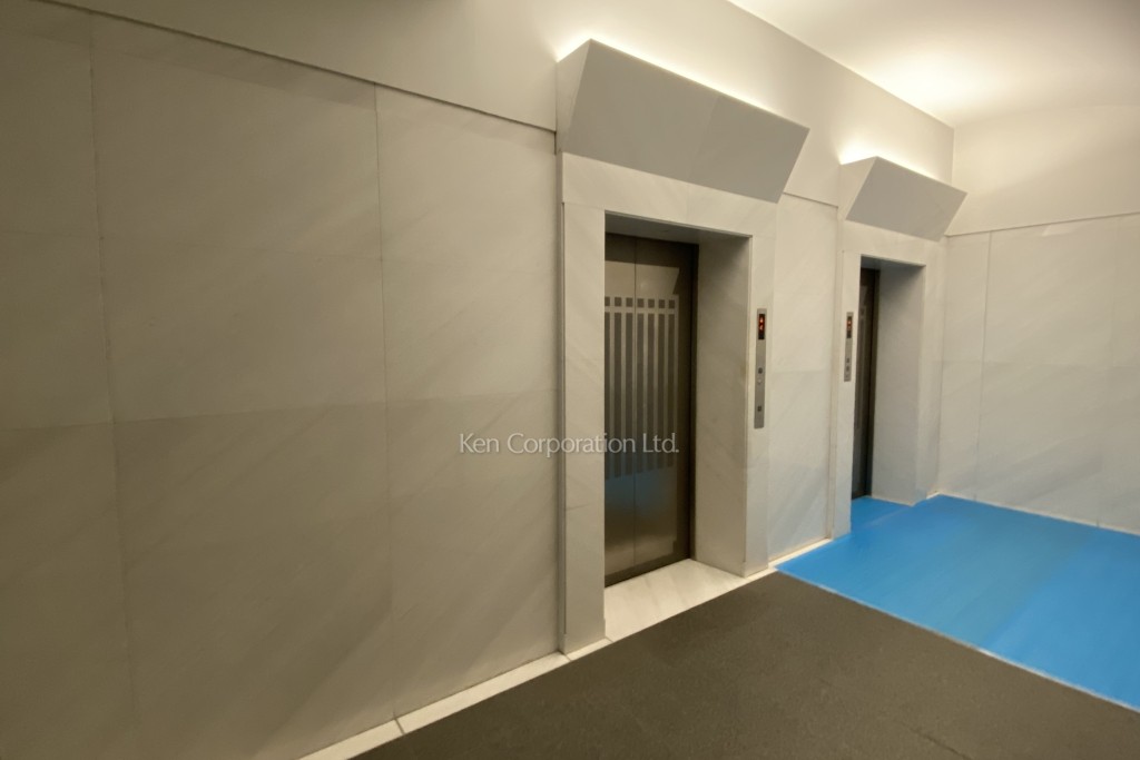 コーンズハウスⅡ