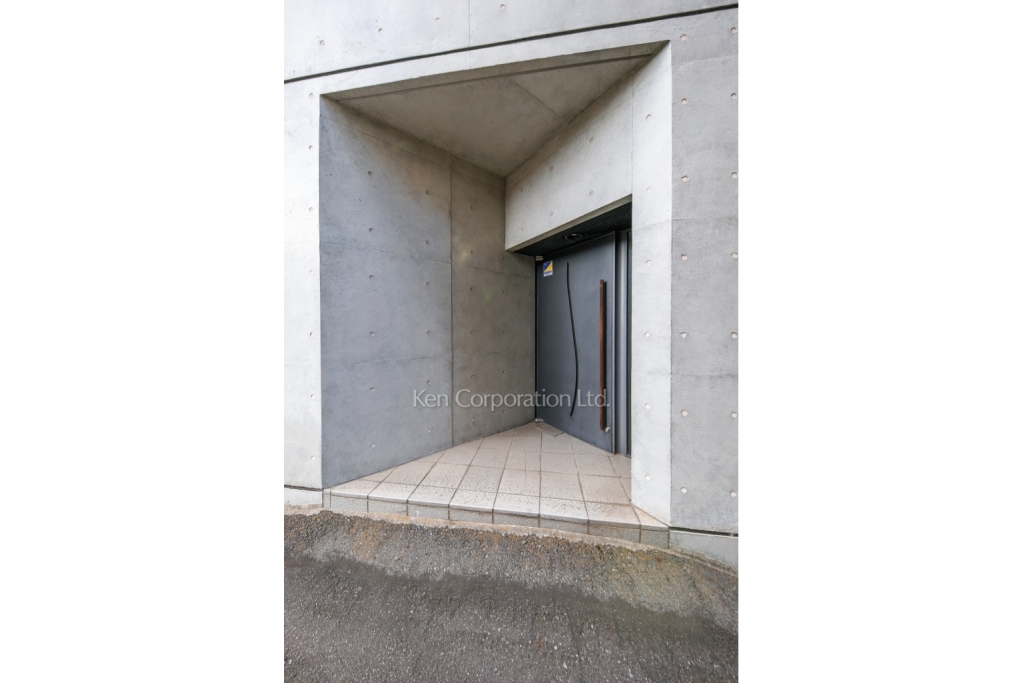 初台2丁目一棟ビル