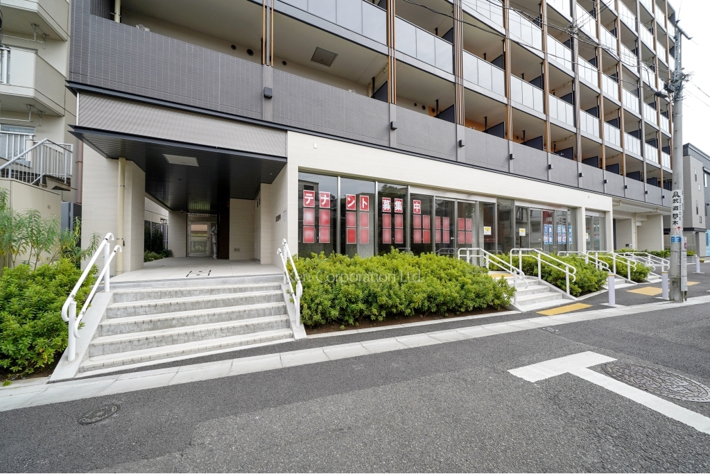 CREAL Premier 明大前