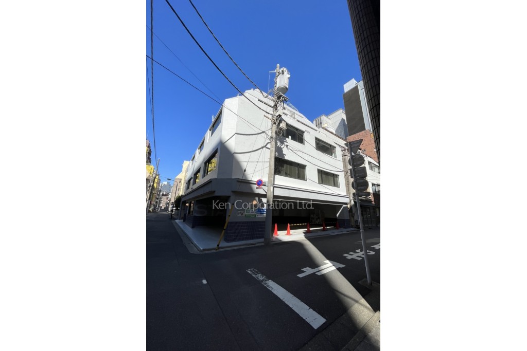 The corner 水道橋