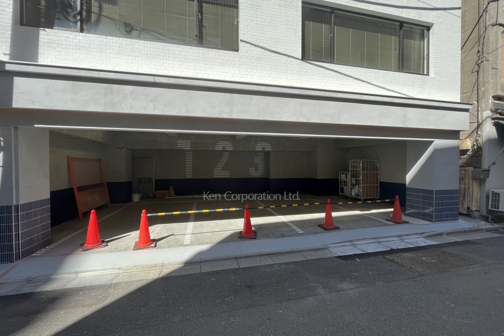 The corner 水道橋