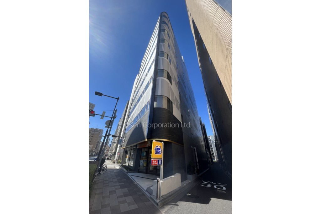 LUCID SQUARE SHINKAWA